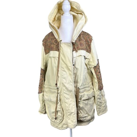Free People Crafted Cloth Tapestry Hooded Jacket Sz Medium - Picture 1 of 11